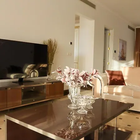 Platform 357 Amfitritis Luxury With Pool And Gym Apartamento *