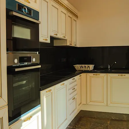 Platform 357 Amfitritis Luxury With Pool And Gym Apartamento
