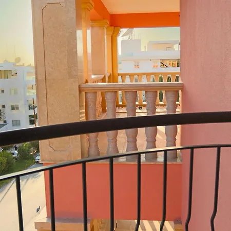Lägenhet Platform 357 Amfitritis Luxury With Pool And Gym Nicosia